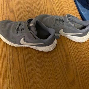 Nike Boys Tennis Shoes